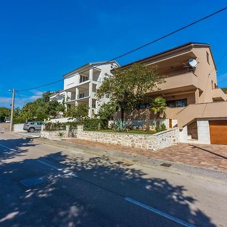 Apartmani Anita Dramalj Exterior foto